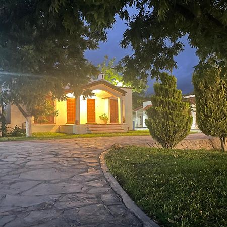 La Ilusion Hotel Campestre Y Balneario Parras de la Fuente Bagian luar foto