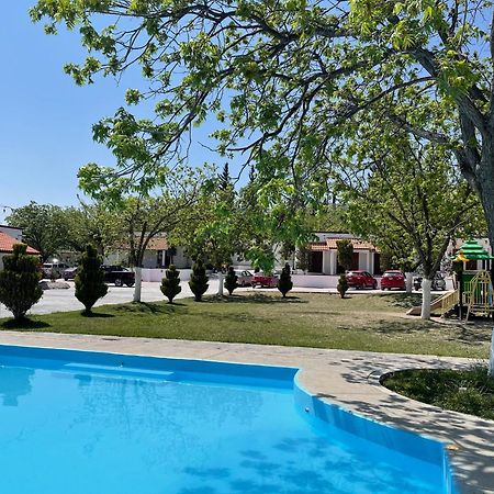 La Ilusion Hotel Campestre Y Balneario Parras de la Fuente Bagian luar foto