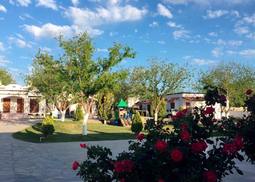 La Ilusion Hotel Campestre Y Balneario Parras de la Fuente Bagian luar foto