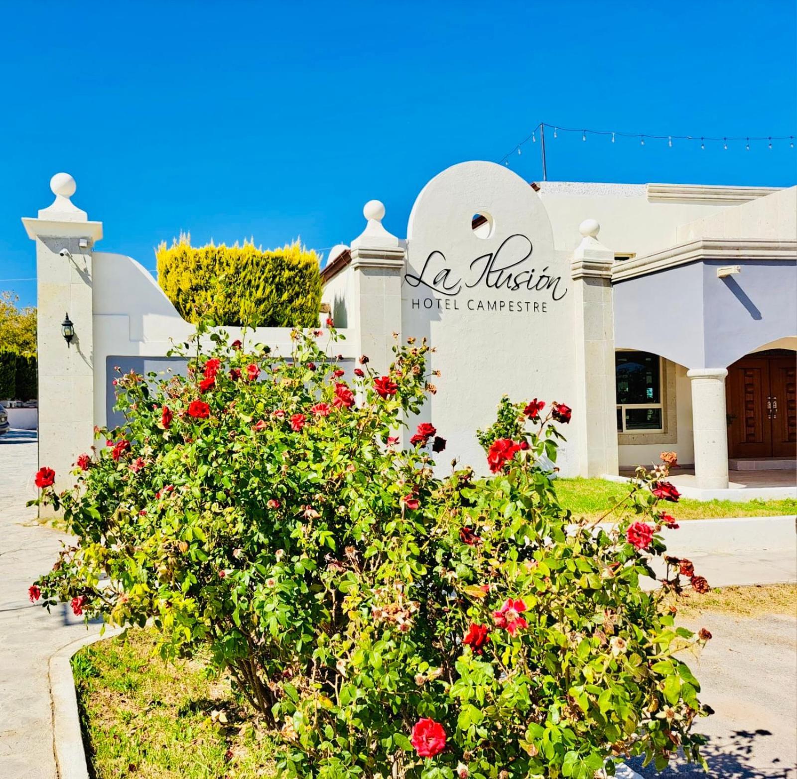 La Ilusion Hotel Campestre Y Balneario Parras de la Fuente Bagian luar foto